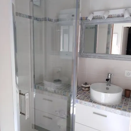 Maison De Ville Style Annee 30 * פרפיניין
